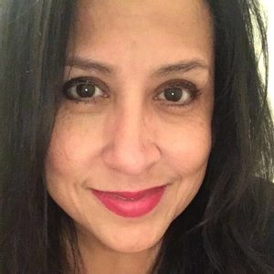 Meet your Posher, Tina